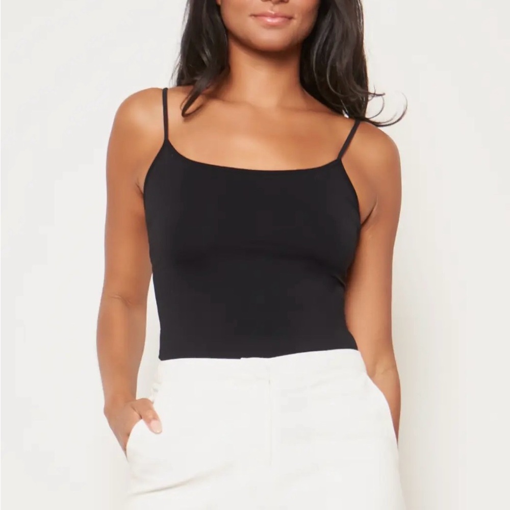 Black Slim Fit Spaghetti Strap Tank Top - Women